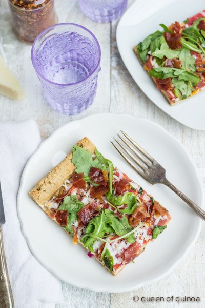 Gluten-Free Multigrain Pizza via @alyssarimmer | #glutenfree #multigrain #starchfree Gluten-Free Multigrain Pizza via @alyssarimmer | #glutenfree #multigrain #starchfree